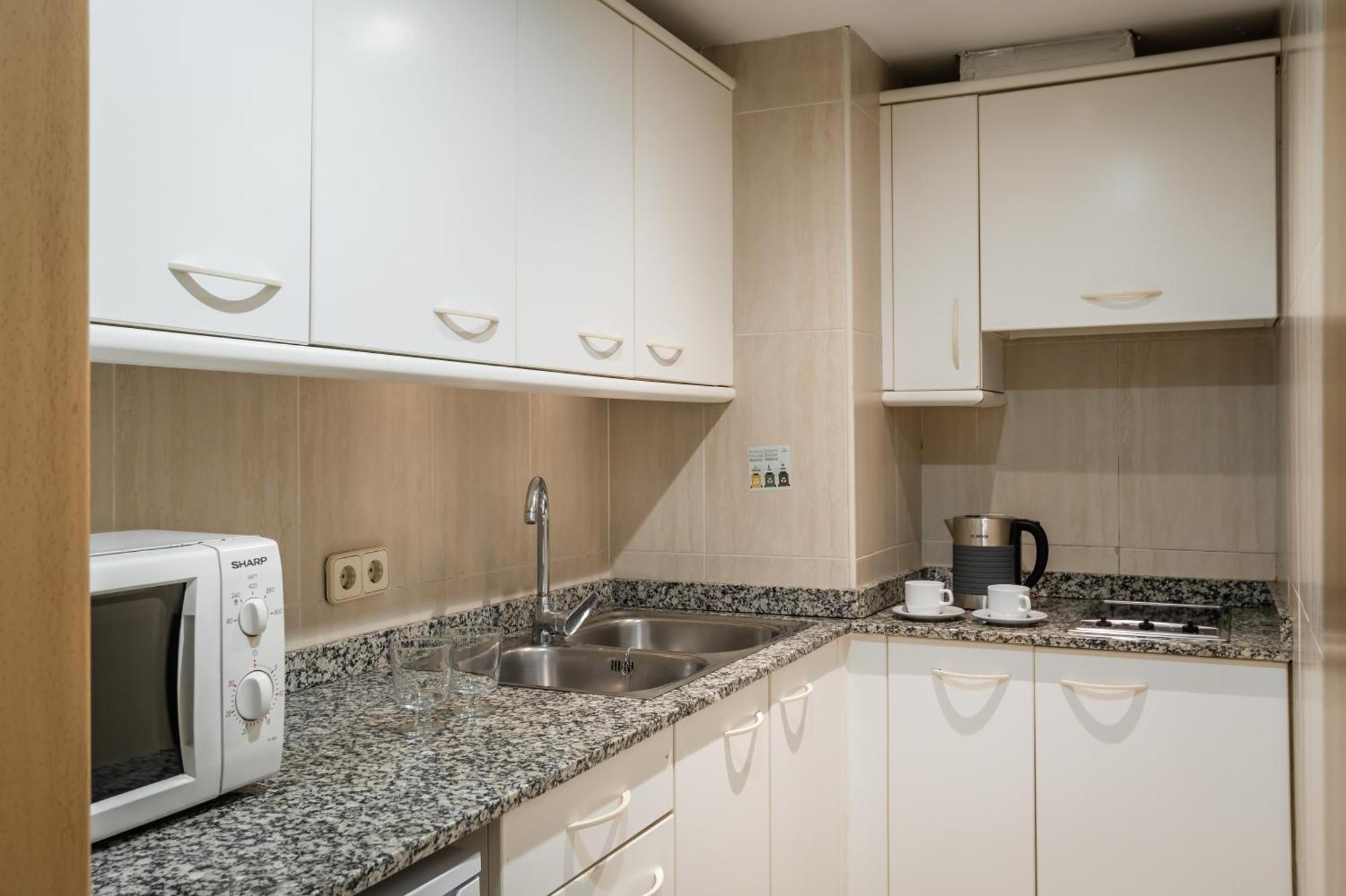 Apartamentos Vistasol Magaluf  Esterno foto