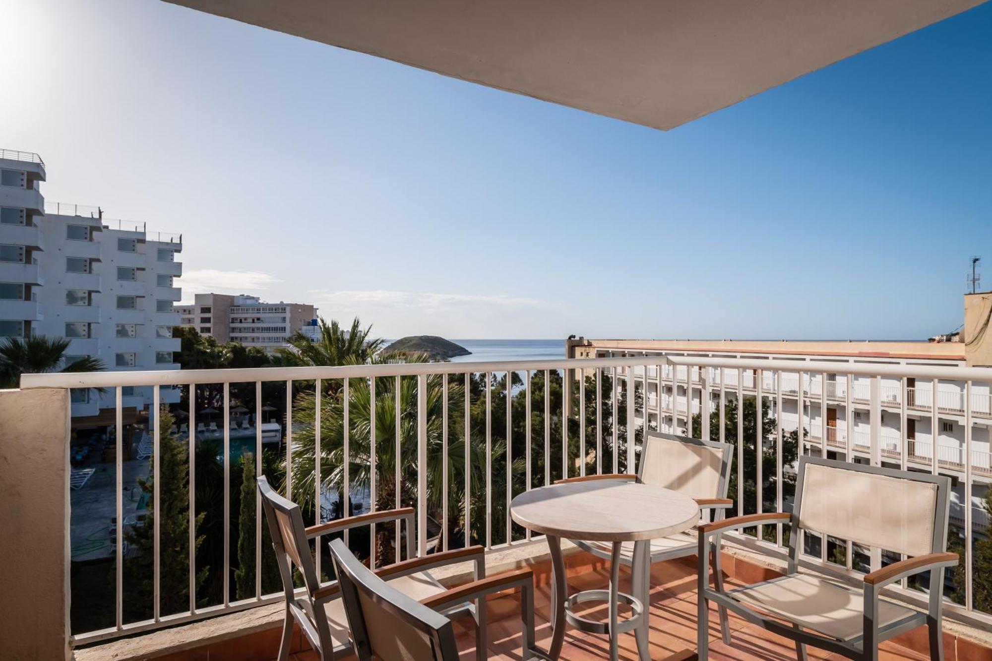 Apartamentos Vistasol Magaluf  Esterno foto